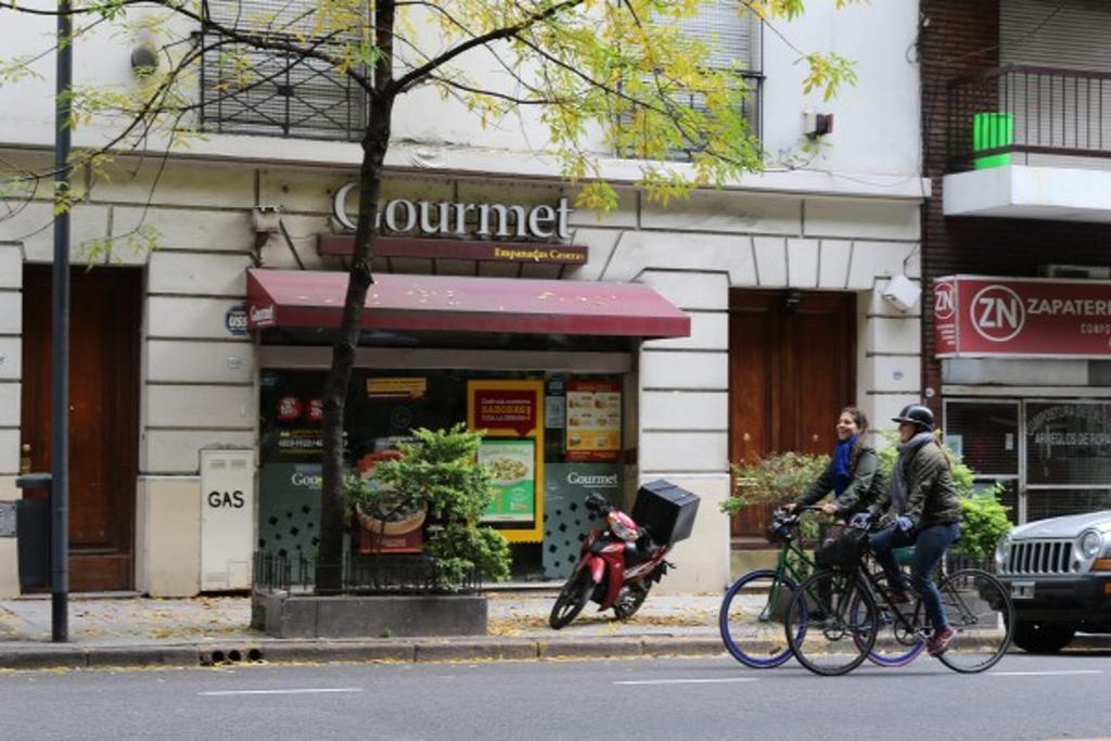 Sunny Recoleta Apartment Buenos Aires Bagian luar foto
